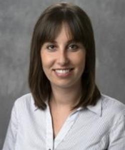 Dr. Erin Hennes